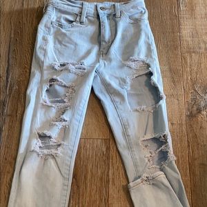 American Eagle light blue super hi-rise jegging crop